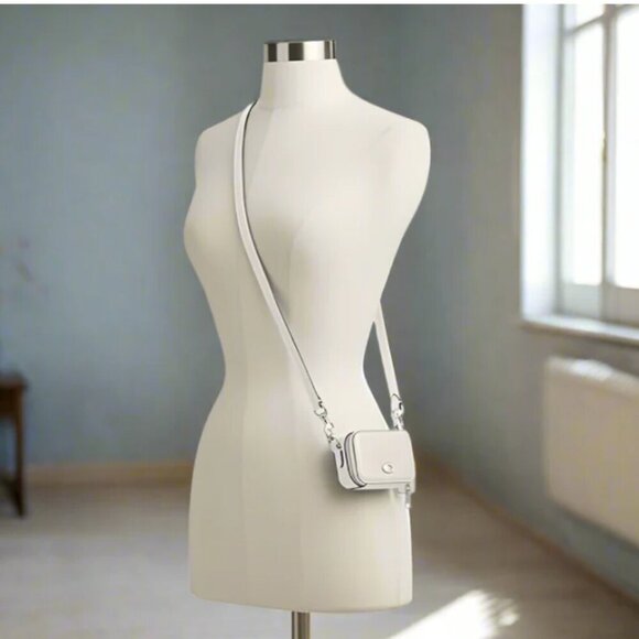 Coach Mini Crossbody Pouch White Crossgrain Leather CP271 Cards Earbuds Case - Picture 5 of 7